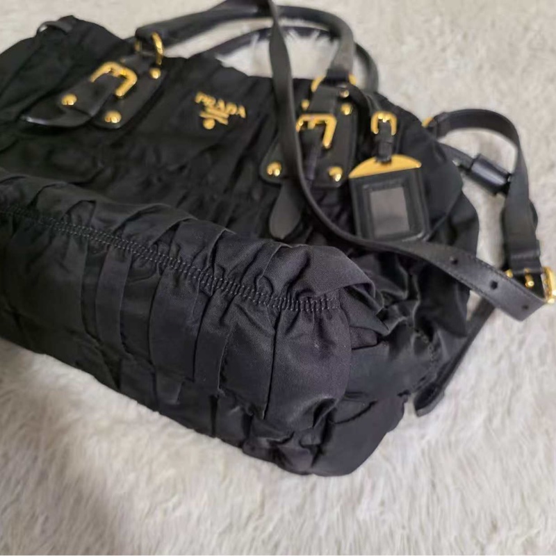 Prada 降落傘布面手提包-7
