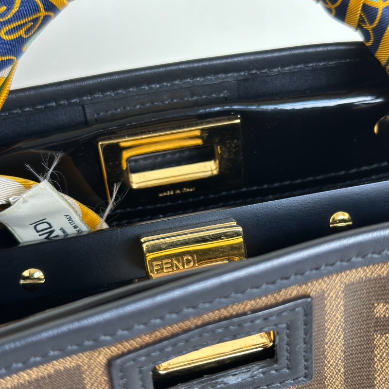 FENDI Peekaboo defender手提包 - mini-14