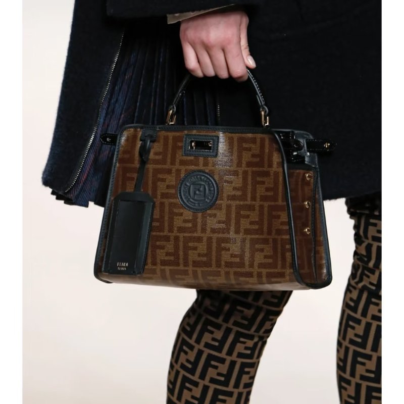 FENDI Peekaboo defender手提包 - mini-19