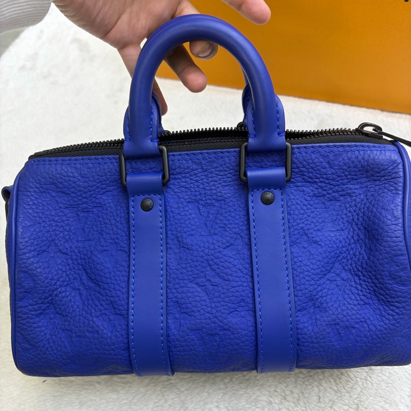 Louis Vuitton • Keepall Bandoulière 25 電光藍全皮壓紋-22