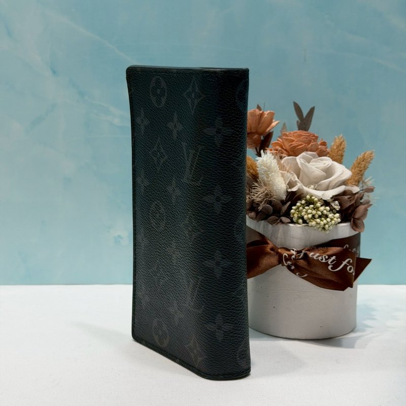 LV 經典BRAZZA 黑花對開長夾-2