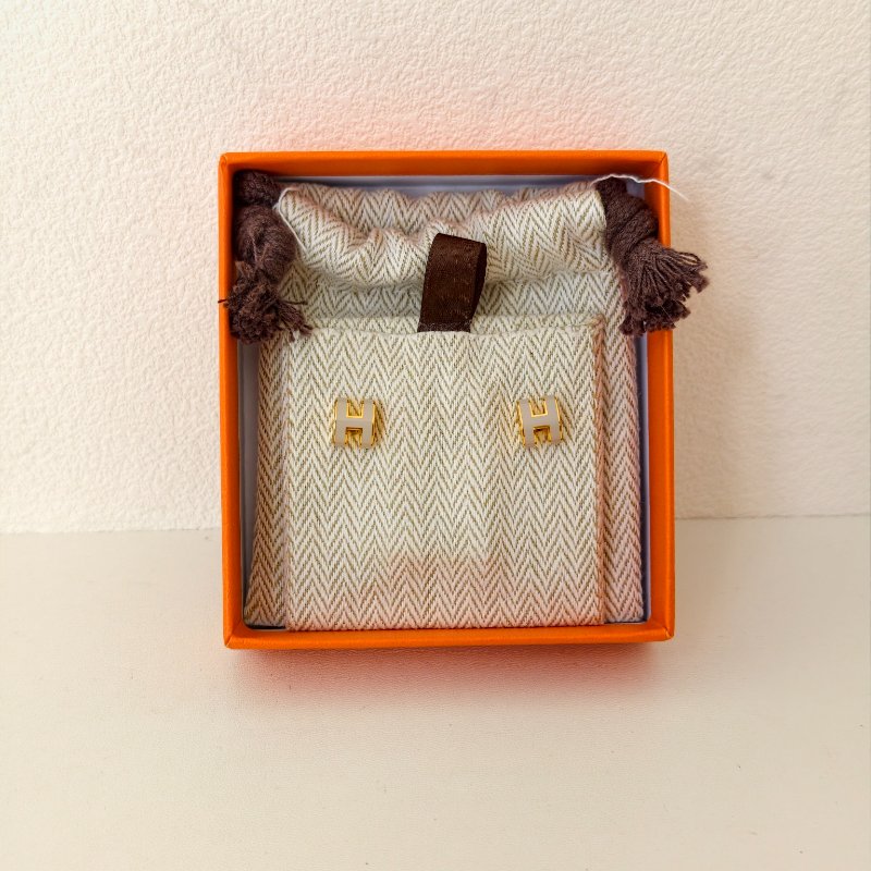 愛馬仕 Hermes popmini 耳釘奶茶色-1