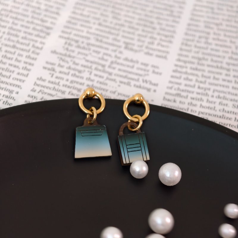 愛馬仕/Hermes Fusion Amulettes Maroquinier 耳環 耳釘 漸變藍色 金色金屬-4