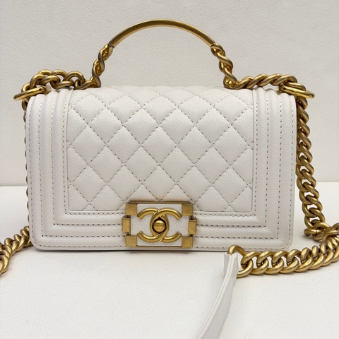 Chanel 白荔枝皮金色logo手把包