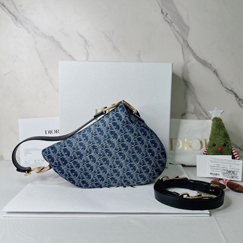 DIOR 全新Oblique單寧馬鞍包-1