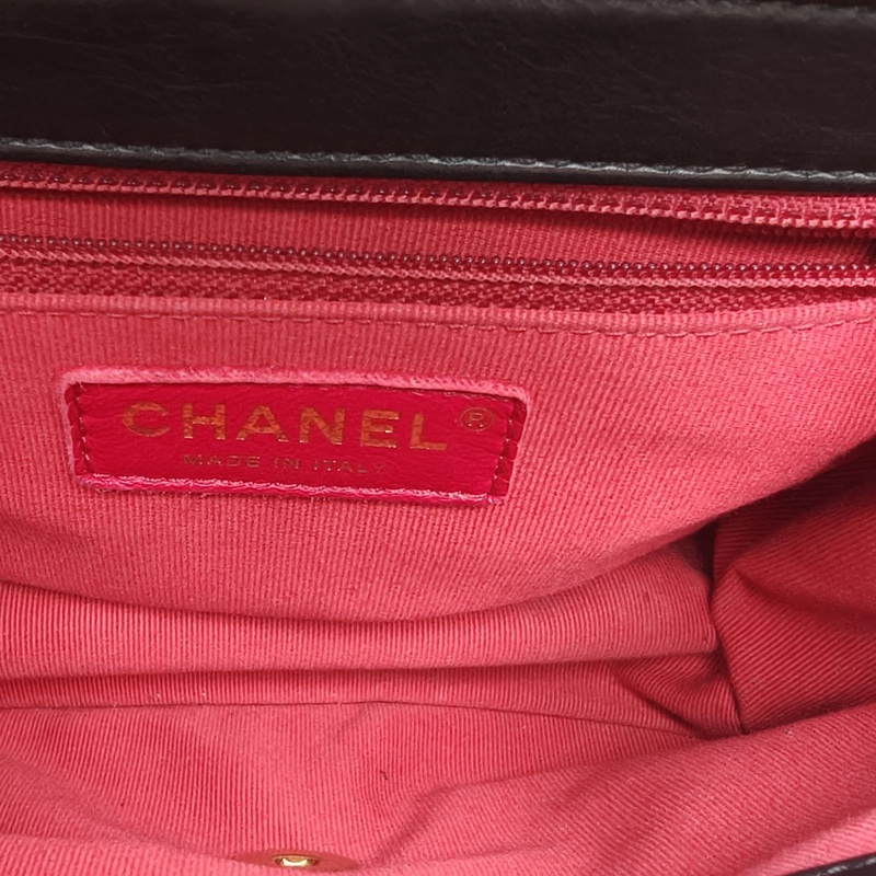 CHANEL 黑色牛皮晶片開金扣季節款粗鏈條手柄翻蓋單肩包-5