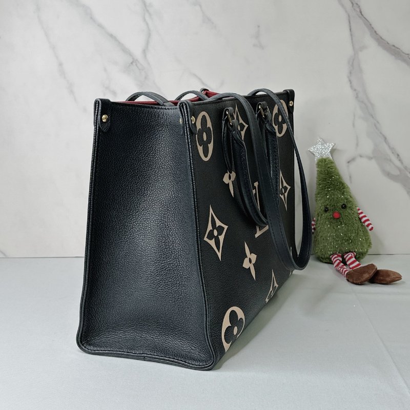 LV OnTheGo MM雙色牛皮托特包-3