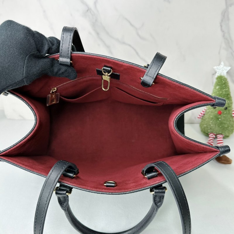 LV OnTheGo MM雙色牛皮托特包-4