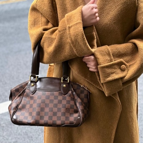 香緹國際精品 849 LV 棋盤格水餃包 極新