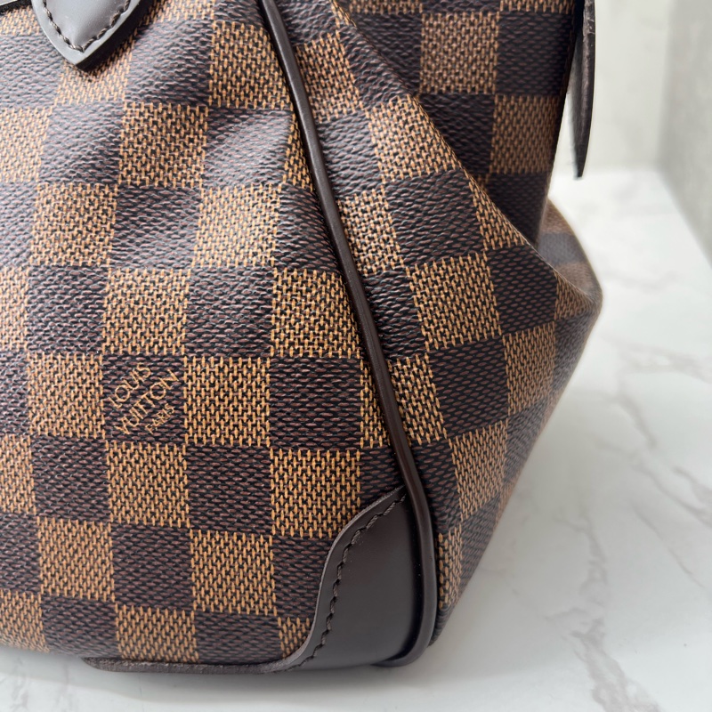 香緹國際精品 849 LV 棋盤格水餃包 極新-11