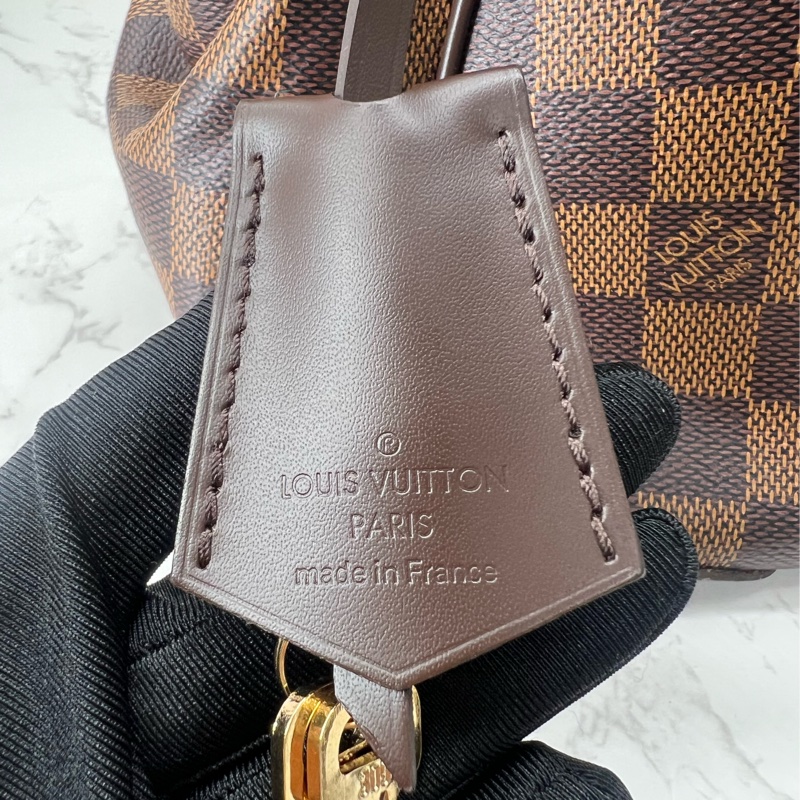 香緹國際精品 849 LV 棋盤格水餃包 極新-12