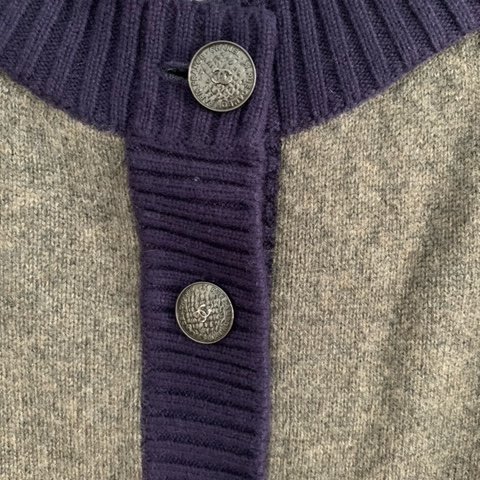 Chanel 三色 (灰色/海軍藍/Malachite 綠) 經典二口袋 cashmere開襟衫-4