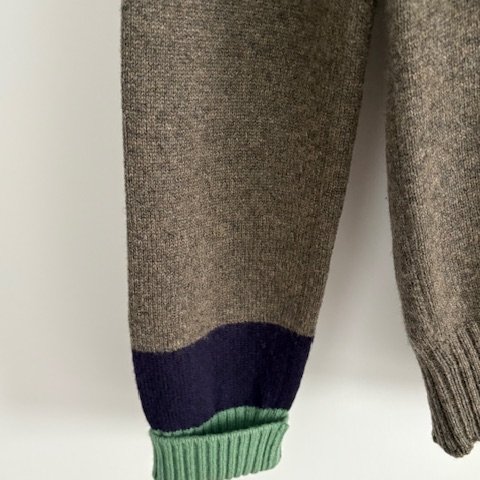 Chanel 三色 (灰色/海軍藍/Malachite 綠) 經典二口袋 cashmere開襟衫-16