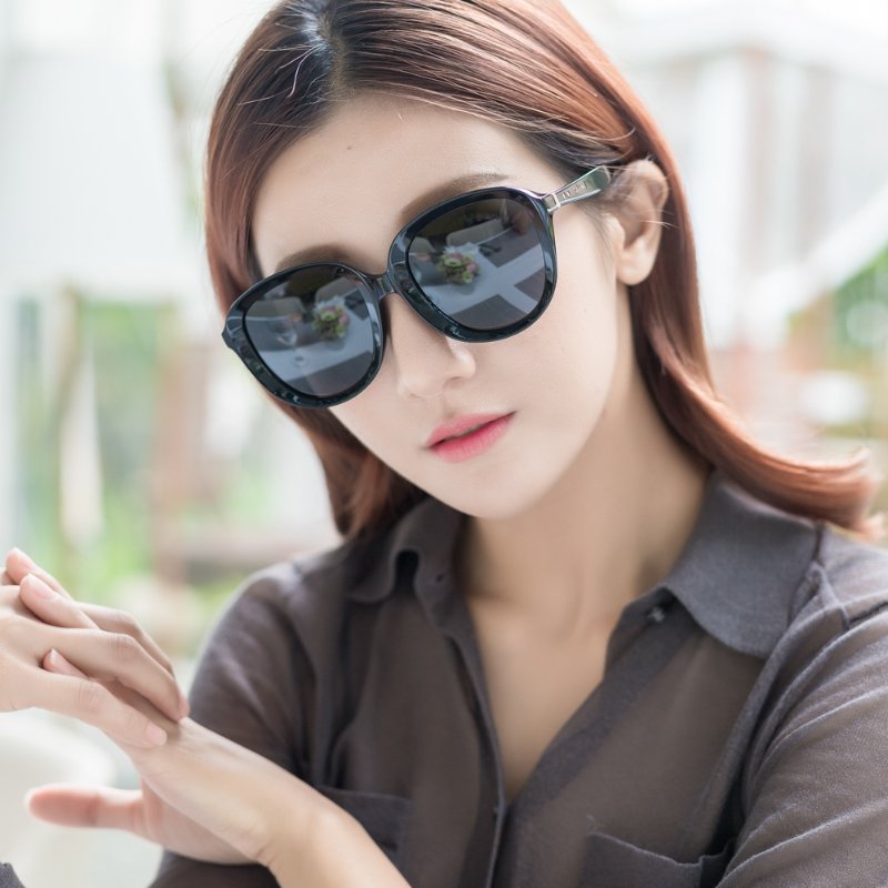 CELINE-復古內凹 太陽眼鏡 (黑色)-4