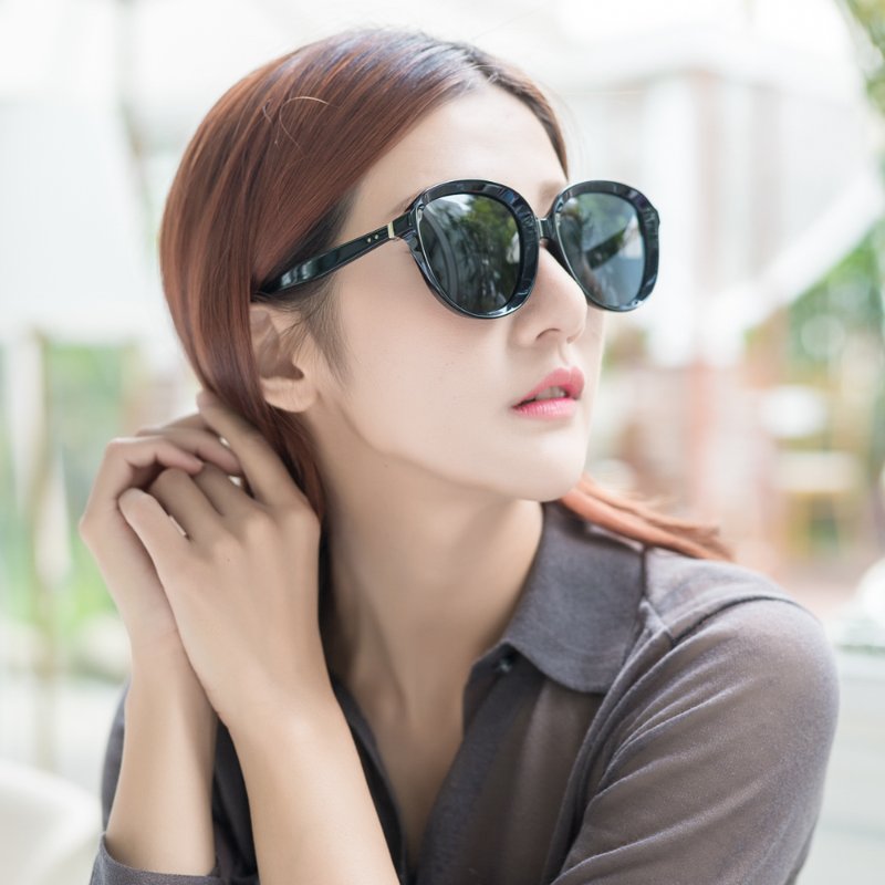 CELINE-復古內凹 太陽眼鏡 (黑色)-6