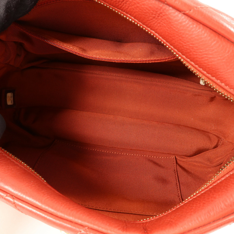 CHANEL 牛皮皮革Chain Shoulder金扣鏈帶肩背袋-4