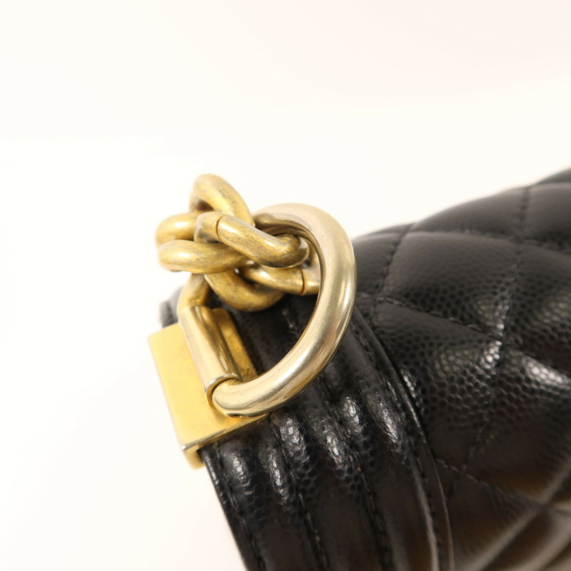 CHANEL 牛皮皮革Boy 20金扣鏈帶肩背袋-12