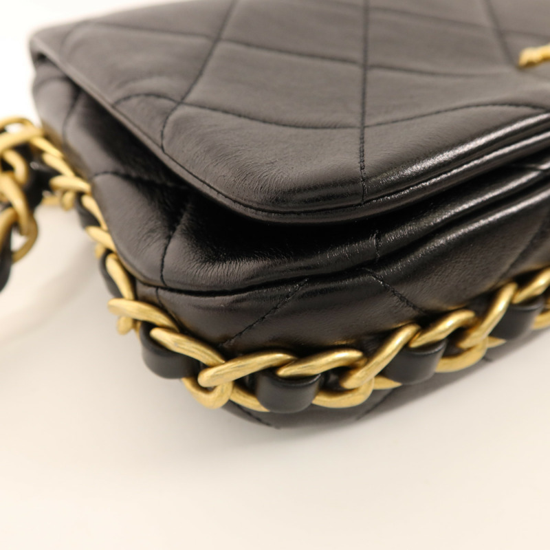 CHANEL 牛皮皮革Chain Shoulder金扣鏈帶肩背袋-13