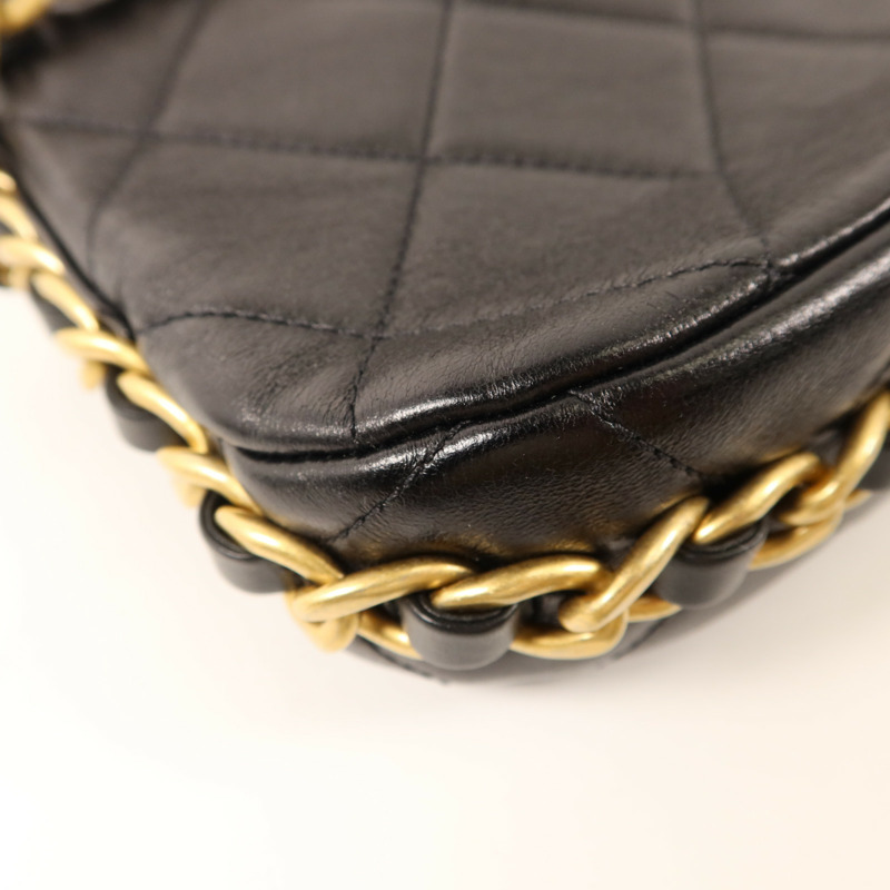 CHANEL 牛皮皮革Chain Shoulder金扣鏈帶肩背袋-15