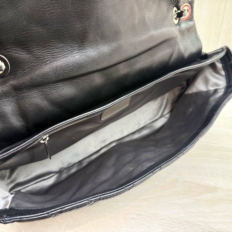 CHANEL黑色菱格紋羊皮銀釦下蓋雨衣兩用鏈包A48556-30