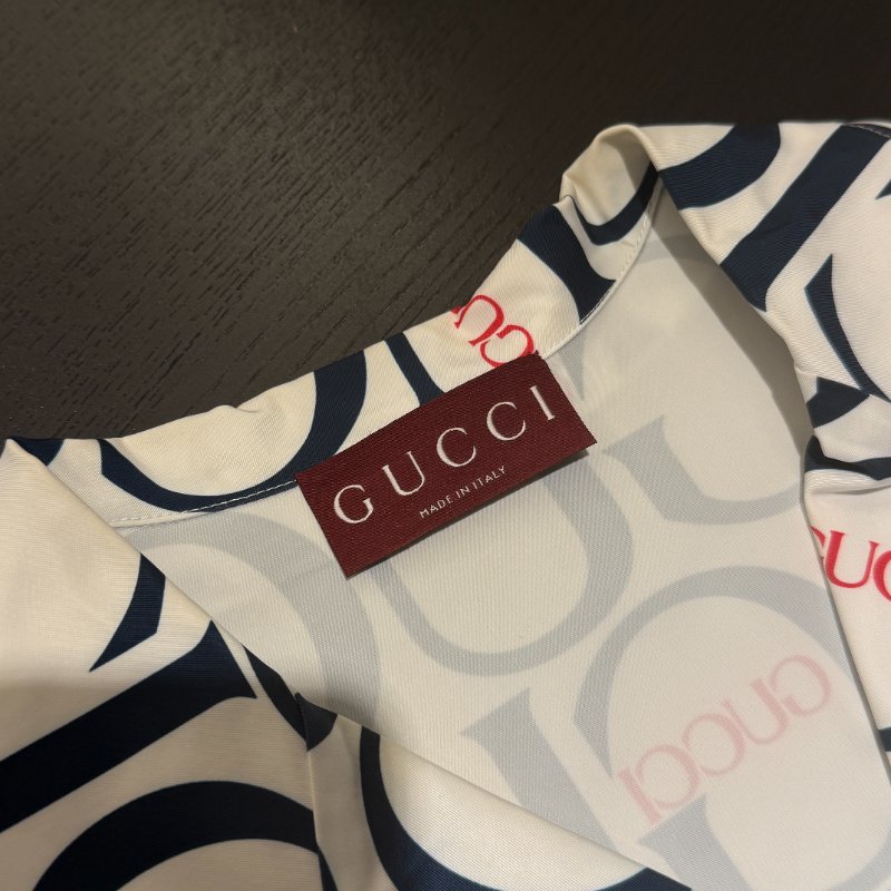 Gucci Maxi Print Fabric Shirt 二手近全新-4
