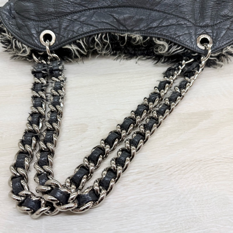 CHANEL炭灰色羊皮拚毛呢大雙銀釦雙耳福袋肩背包A49559-17