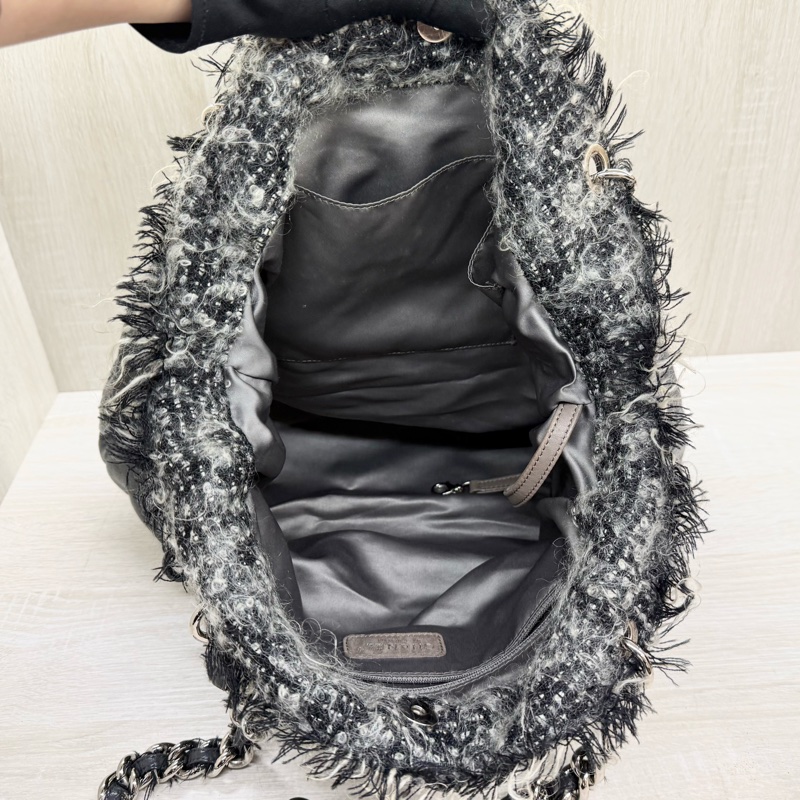 CHANEL炭灰色羊皮拚毛呢大雙銀釦雙耳福袋肩背包A49559-24