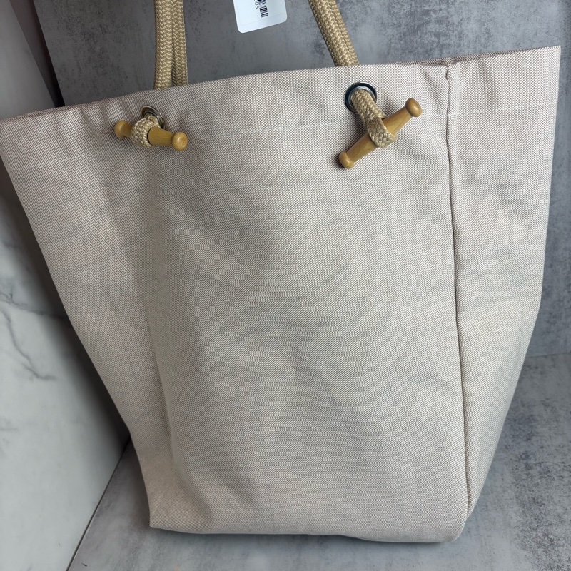 Quadrige海灘包 50x45x18 cm 專櫃價81500-10