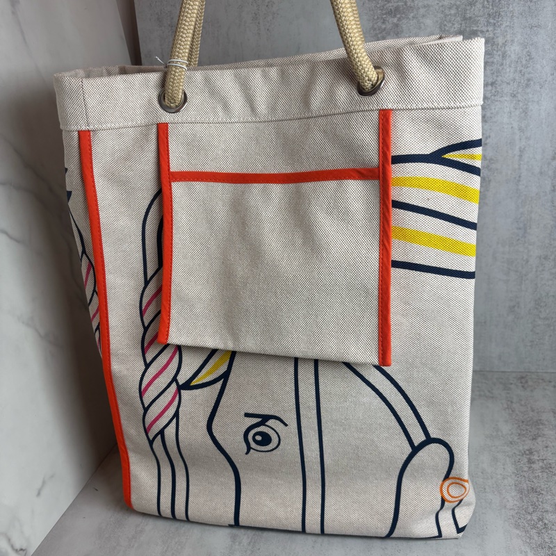 Quadrige海灘包 50x45x18 cm 專櫃價81500-12