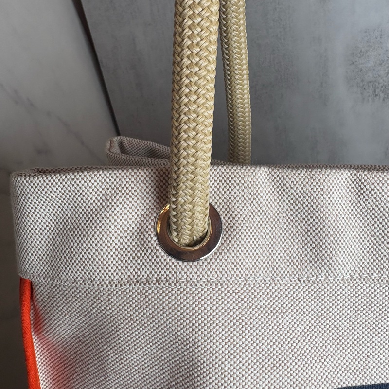 Quadrige海灘包 50x45x18 cm 專櫃價81500-22