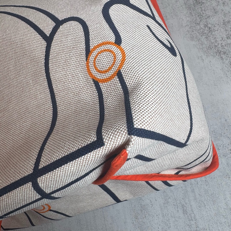 Quadrige海灘包 50x45x18 cm 專櫃價81500-31