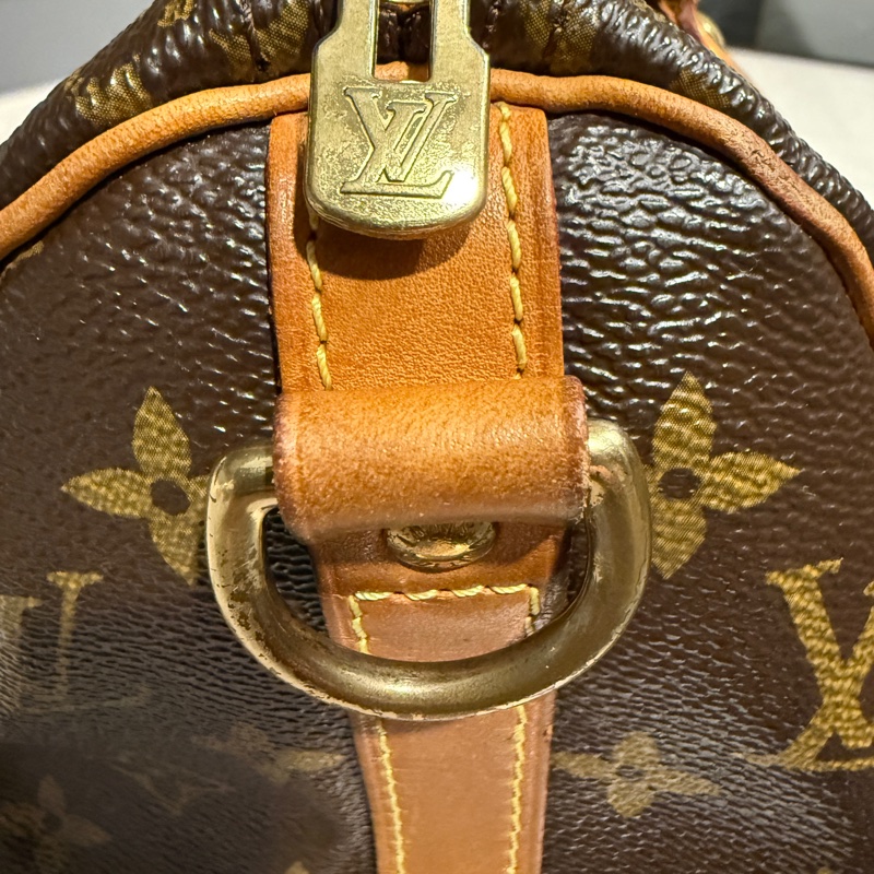 Louis Vuitton speedy 25-27