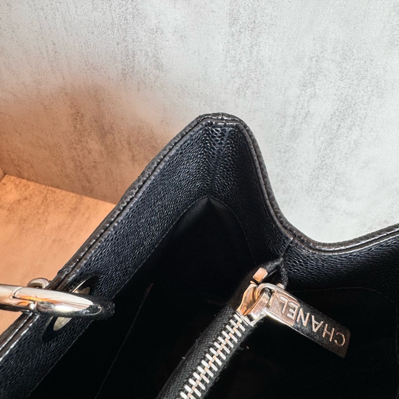 chanel 黑色荔枝皮豆腐包 34x25x13 cm-20