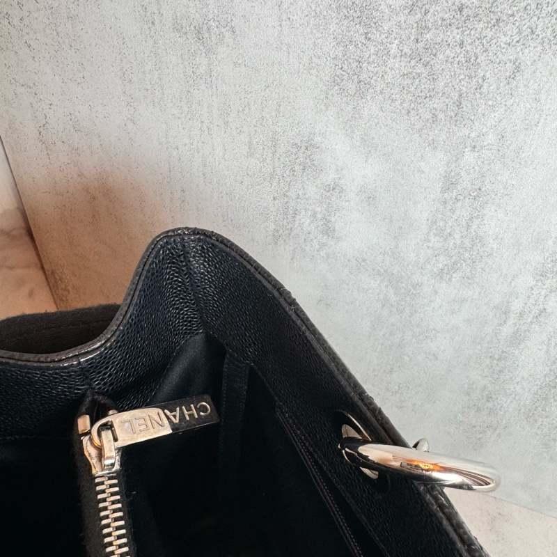 chanel 黑色荔枝皮豆腐包 34x25x13 cm-23