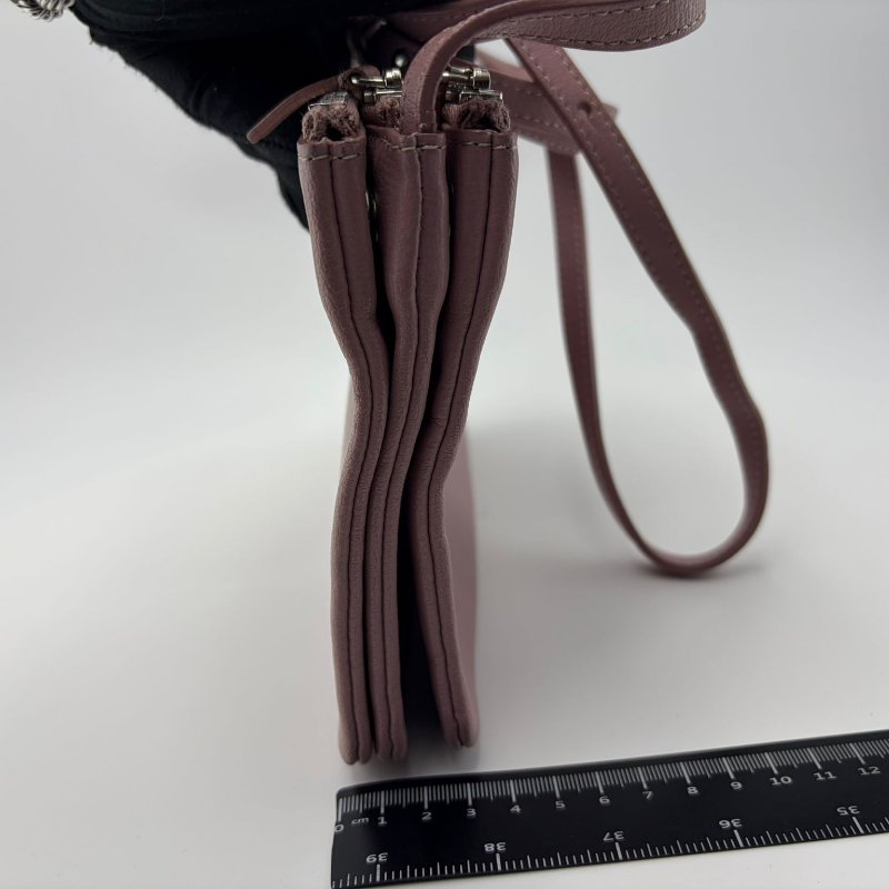 Celine Trio 三層斜背包-1