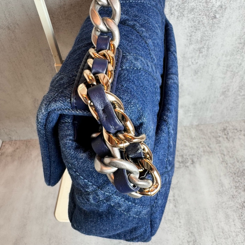 chanel 藍色牛仔 19包 銀鍊 26x8x16CM-4