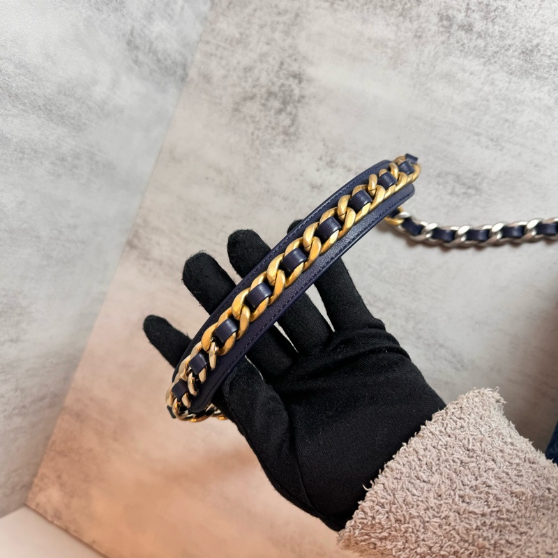 chanel 藍色牛仔 19包 銀鍊 26x8x16CM-17