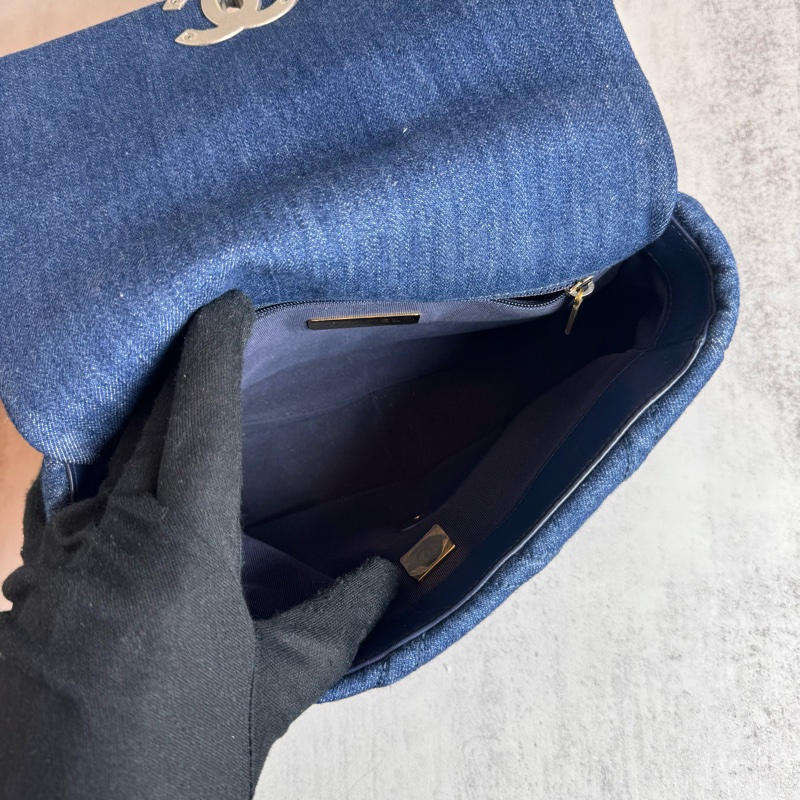 chanel 藍色牛仔 19包 銀鍊 26x8x16CM-23