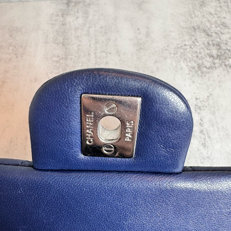 chanel 深藍銀扣 20公分 coco包-9