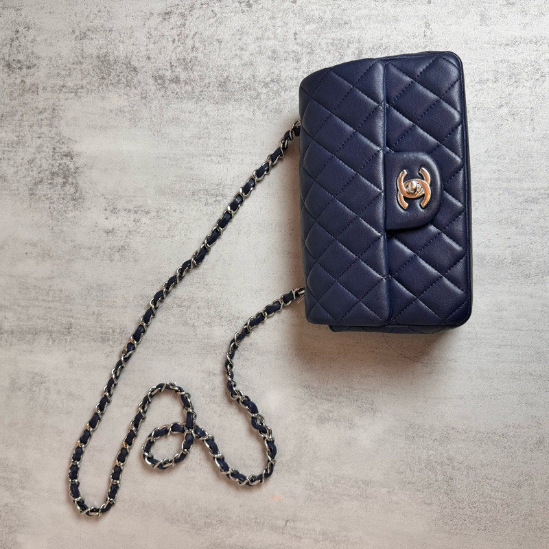 chanel 深藍銀扣 20公分 coco包-10