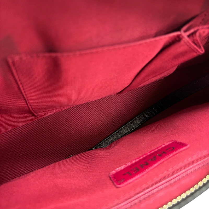 黑色 菱格紋 牛皮 Gabrielle Hobo 流浪包 鏈帶 肩背包【CHANEL 香奈兒】 AS1582-4