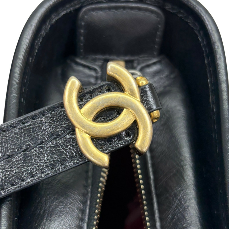 黑色 菱格紋 牛皮 Gabrielle Hobo 流浪包 鏈帶 肩背包【CHANEL 香奈兒】 AS1582-10