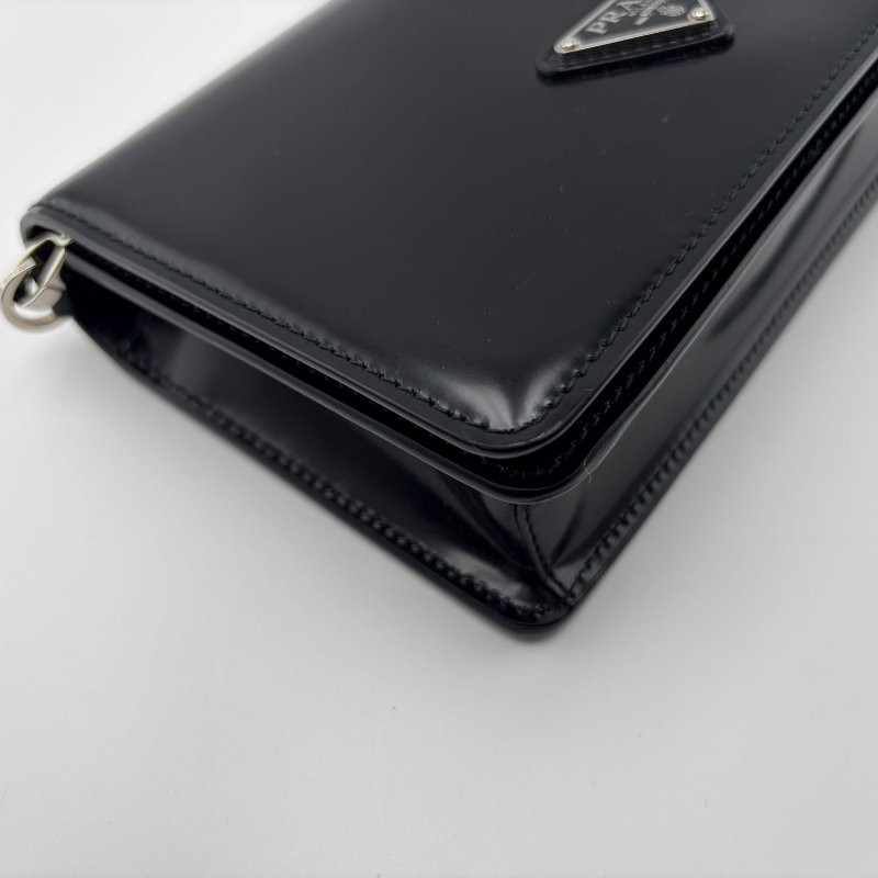 普拉達 亮面皮革鍊條包-10