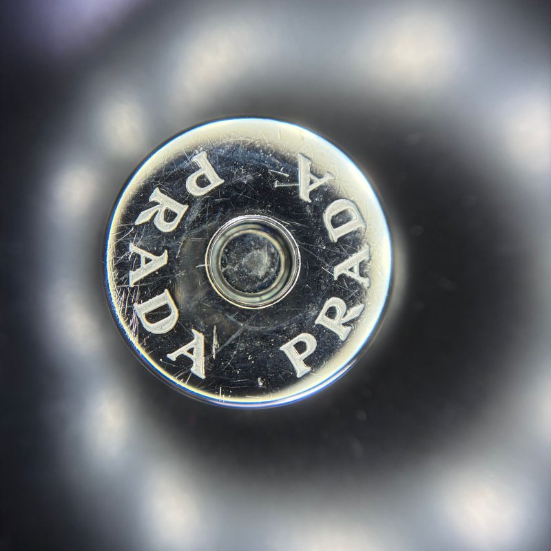 普拉達 亮面皮革鍊條包-22