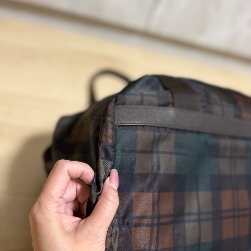 PRADA 咖啡 格紋  尼龍 鎖頭 行李袋 登機包 登機袋 手提包 購物袋 肩背包 側背包-13
