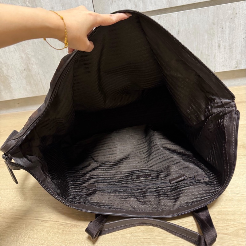 PRADA 咖啡 格紋  尼龍 鎖頭 行李袋 登機包 登機袋 手提包 購物袋 肩背包 側背包-22