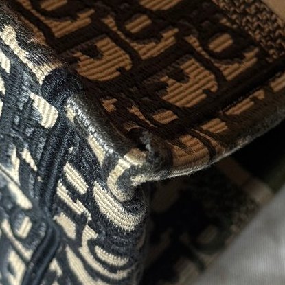 DIOR small book tote 台灣專櫃買-9