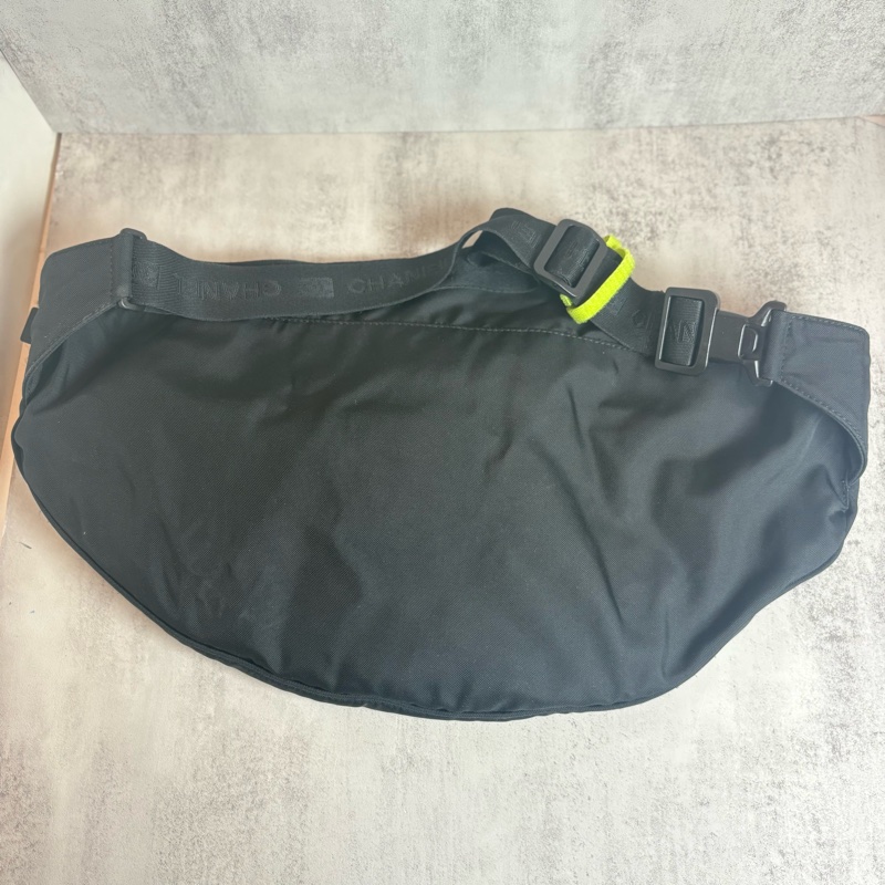 chanel黑色帆布 超大腰包 運動系列 sports 55CM-1