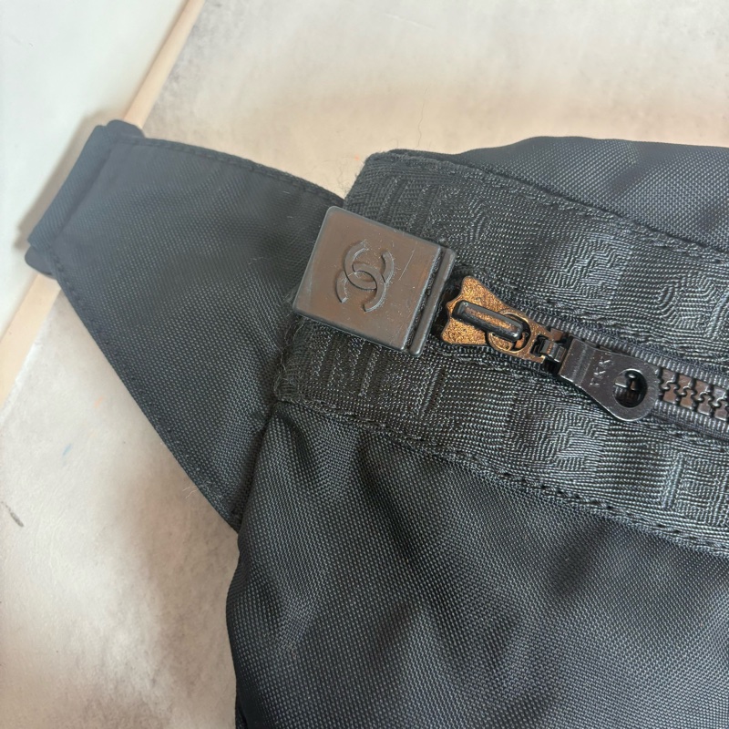 chanel黑色帆布 超大腰包 運動系列 sports 55CM-2