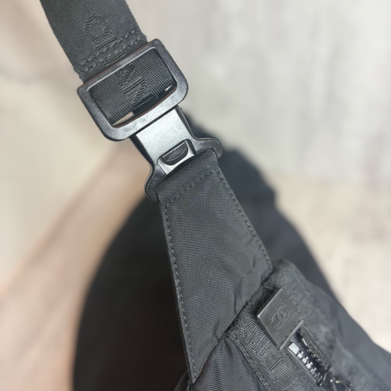 chanel黑色帆布 超大腰包 運動系列 sports 55CM-10